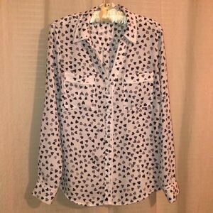 Candie’s M Romantic Heart Print V-Neck Long Sleeve Button Down Blouse
